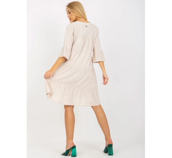 Šaty model 17408037 světle béžové - FPrice Šaty model 17408037 světle béžové - FPrice