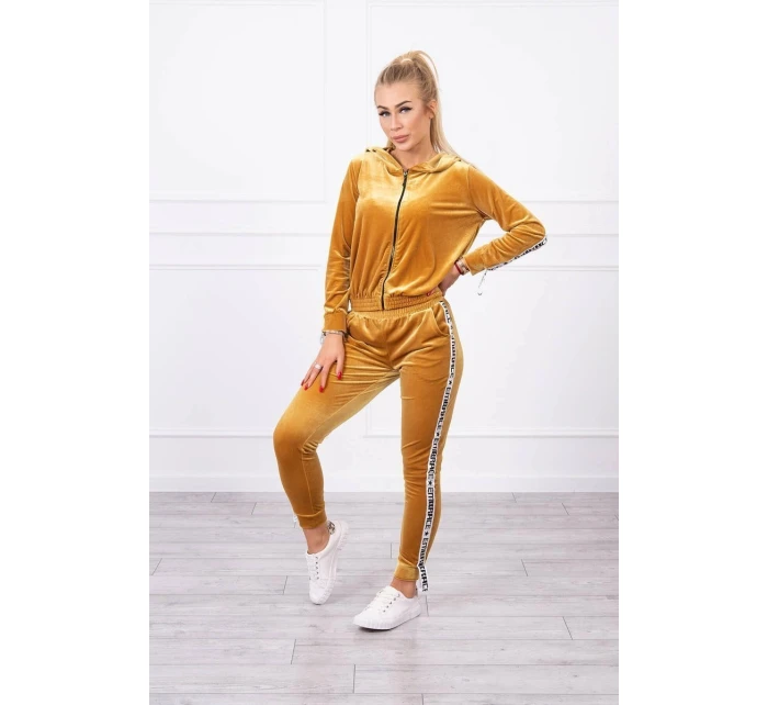 Velúrová súprava s ozdobnými stuhami horčicová Velúrová súprava s ozdobnými stuhami horčicová