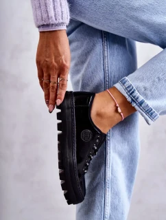 Módní lakované tenisky Big Star KK274044 Černá