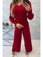 Sada svetrů červená