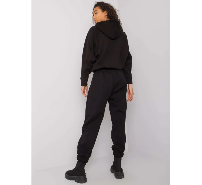 Tepláky RV DR 7205.74 čierna Tepláky RV DR 7205.74 čierna