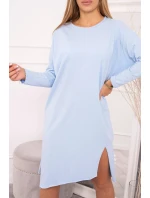 Modré šaty nadměrné velikosti Modré šaty nadměrné velikosti