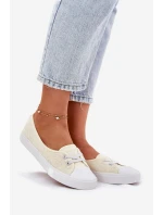 Dámské tenisky s výšivkou model 21693757 béžové - Lee Cooper