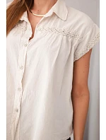 Dámska bavlnená košeľová blúzka s čipkou a krátkymi rukávmi béžová