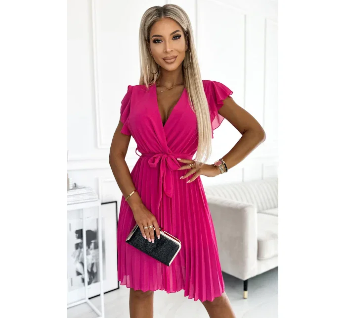 424-2 Šifónové plisované šaty s výstrihom a volánikmi - PINK barbie 424-2 Šifónové plisované šaty s výstrihom a volánikmi - PINK barbie