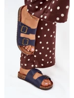 Dámské pantofle na korkové platformě s přezkami tmavě modré model 21704319 - EVENTO Dámské pantofle na korkové platformě s přezkami tmavě modré model 21704319 - EVENTO