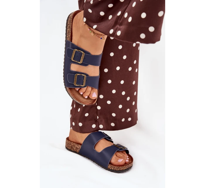 Dámské pantofle na korkové platformě s přezkami tmavě modré model 21704319 - EVENTO Dámské pantofle na korkové platformě s přezkami tmavě modré model 21704319 - EVENTO