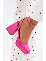 Dámské sandály na vysokém podpatku typu s páskem s krystaly fuchsiová model 22107121 - Boto