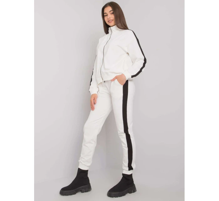 Súprava RV KMPL 6769.19 ecru Súprava RV KMPL 6769.19 ecru