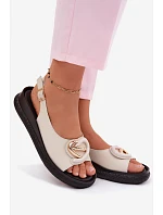 Kožené sandály na platformě s ozdobou model 22133578 Béžové - S.Barski