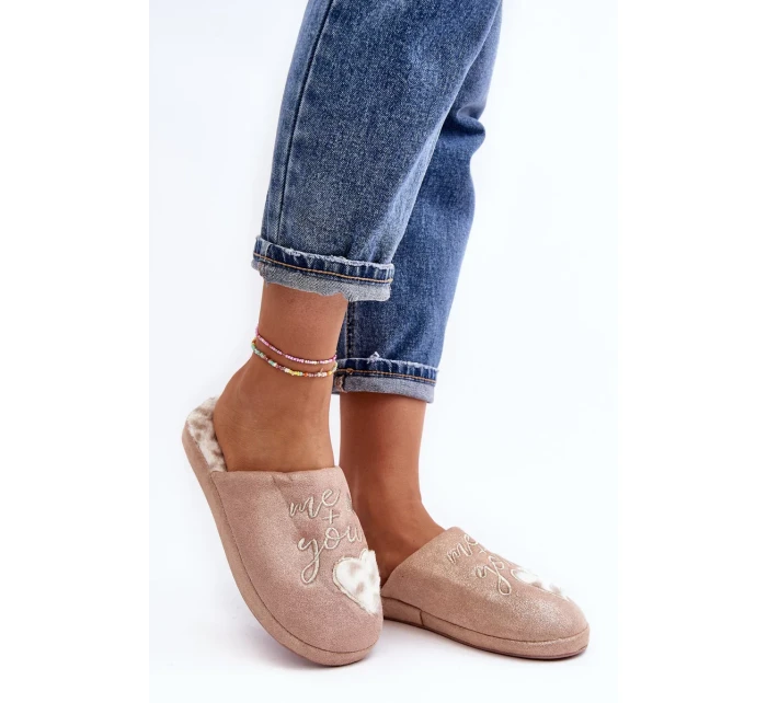 Růžové dámské lesklé pantofle model 20035758 - Kesi