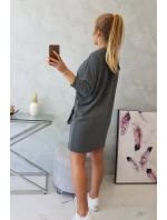 Šaty s kapucí v grafitové barvě