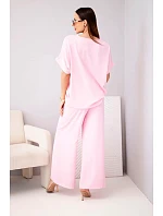 Dámsky viskózový set s ozdobným kvetom a širokými nohavicami candy pink
