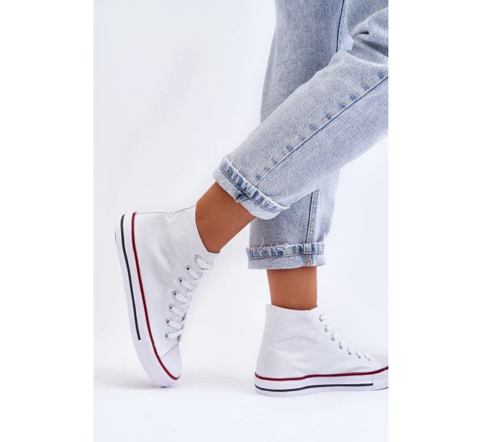 Dámské klasické vysoké boty bílé model 21626512 - Boto Dámské klasické vysoké boty bílé model 21626512 - Boto