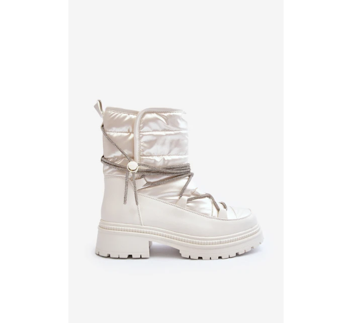 Dámské bílé zimní boty s ozdobným šněrováním model 21645231 - Boto
