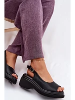 Kožené sandály na platformě Vinceza 66936 Černé