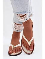 Dámské ploché žabky se zlatým detailem Světle béžové model 22102935 - EVENTO Dámské ploché žabky se zlatým detailem Světle béžové model 22102935 - EVENTO