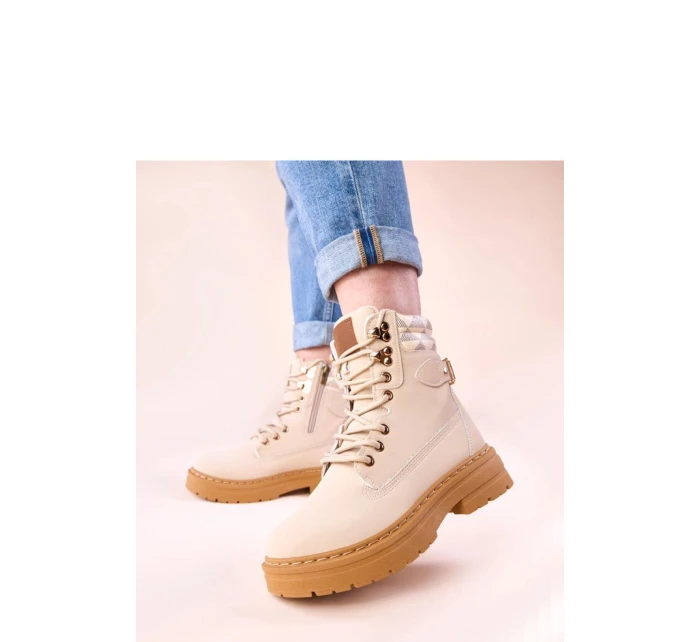 Horns model 222374 Solea