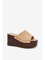 Dámské nazouváky na platformě s béžové model 21918817 - Boto