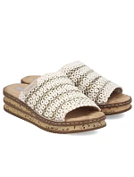 Dámské žabky na podpatku béžové model 22097126 - Rieker Dámské žabky na podpatku béžové model 22097126 - Rieker