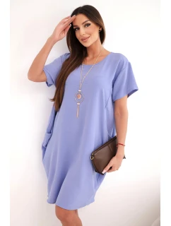 Šaty s vreckami a príveskom fialové