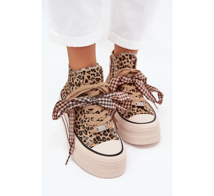 Dámské Tenisky S Mašlí A Zipem Na Platformě model 21705288 - EVENTO Dámské Tenisky S Mašlí A Zipem Na Platformě model 21705288 - EVENTO