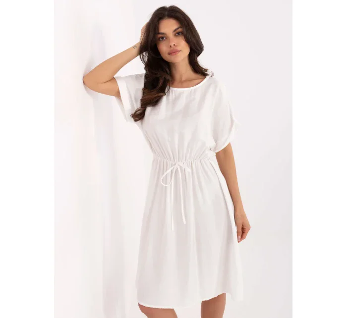 Sukienka MI SK model 21190940 biały - FPrice