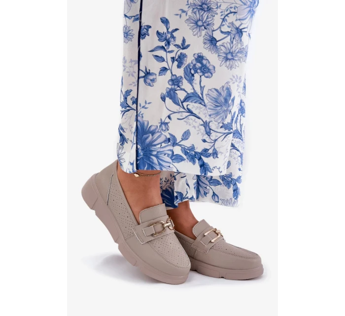 Dámske kožené mokasíny so zlatými detailmi Vinceza - tmavo béžové Dámske kožené mokasíny so zlatými detailmi Vinceza - tmavo béžové