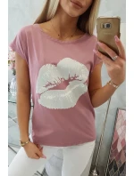 Tmavě růžová halenka s potiskem rtů