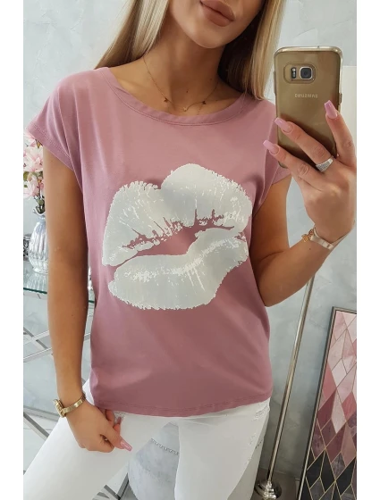 Tmavě růžová halenka s potiskem rtů