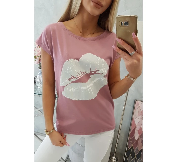 Tmavě růžová halenka s potiskem rtů