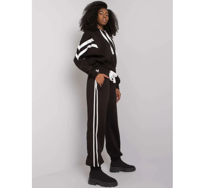 Sada EM KMPL model 16732759 černá - FPrice Sada EM KMPL model 16732759 černá - FPrice