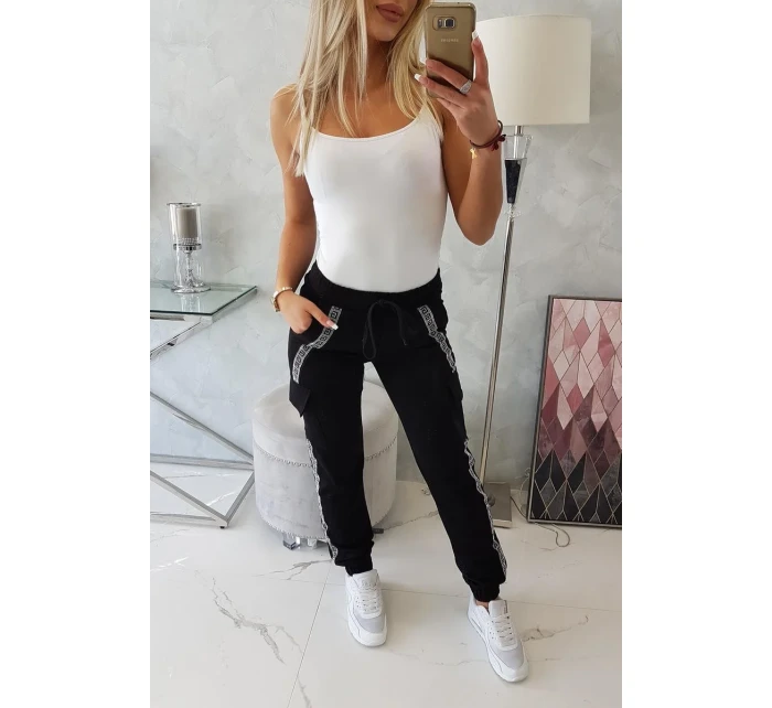 Bavlnené nohavice cargo čierne