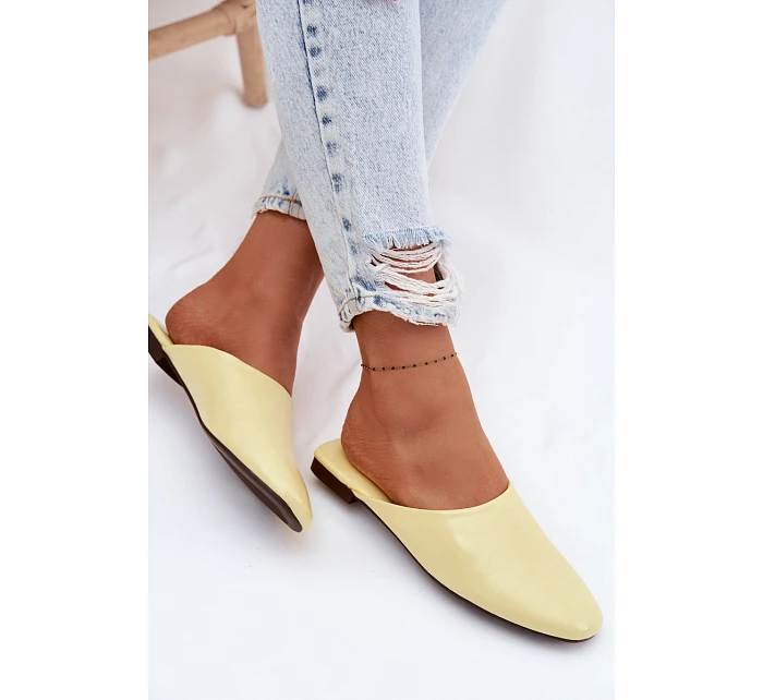 Dámské z imitace kůže Ploché Žluté model 22102949 - Boto Dámské z imitace kůže Ploché Žluté model 22102949 - Boto