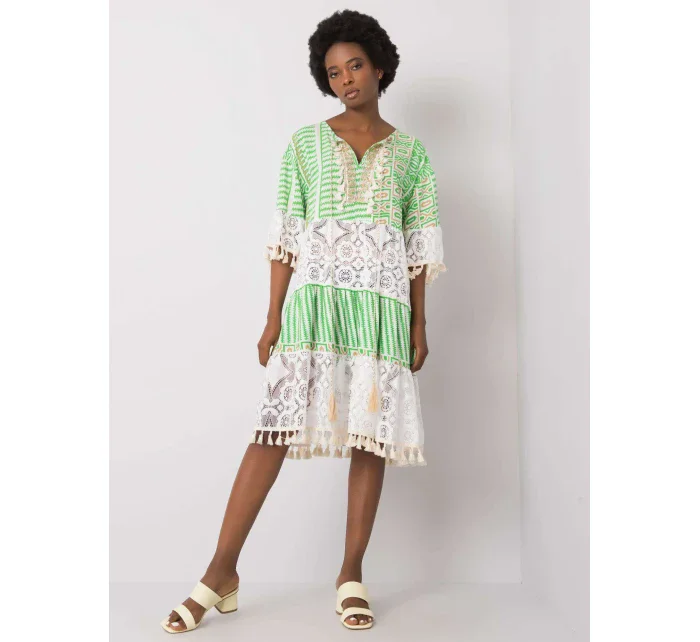 Šaty DHJ SK 13567.41P biela zelená Šaty DHJ SK 13567.41P biela zelená