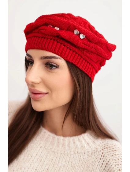 Dámská zimní čepice s ozdobným pletením a krystalky model 21878105 červená - K-Fashion