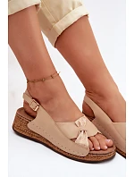 Pohodlné dámské sandály na platformě béžové model 22133232 - Boto