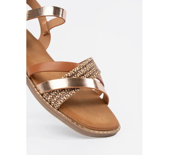 Klasické sandály hnědé dámské na plochém podpatku Klasické sandály hnědé dámské na plochém podpatku