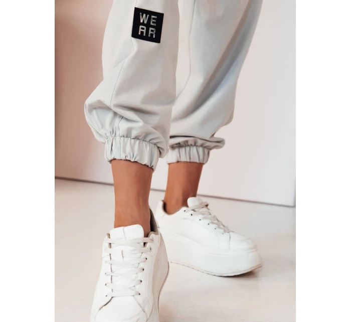 Dámská tepláková souprava světle šedá Dstreet model 21975310 - FashionStreet