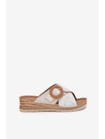 Klapki Damskie Na Koturnie Z Ozdobną Klamrą Inblu RV000012 Jasnobeżowe