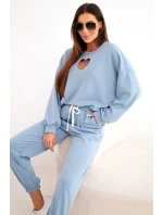 Dámska súprava s maslom a džínsami s výrezom v tvare srdca Dámska súprava s maslom a džínsami s výrezom v tvare srdca