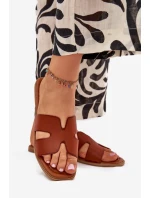 Dámske ploché papuče s výrezmi - ťava