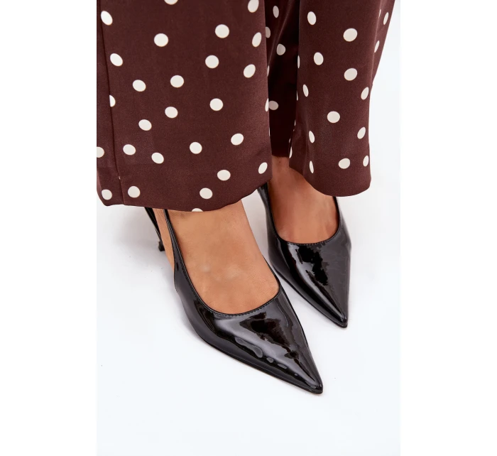 Dámské lakované lodičky na jehlovém podpatku s odkrytou patou Talira – černé Dámské lakované lodičky na jehlovém podpatku s odkrytou patou Talira – černé