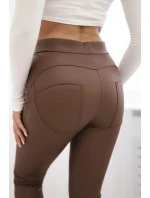 Push up nohavice z ekokože hnedej farby