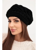Dámska zimná pletená čiapka s ozdobným vzorom K378 čierna