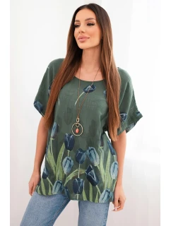 Dámske bavlnené tričko s kvetinovým vzorom tmavej khaki farby