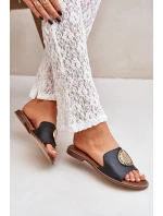 Kožené Pantofle S Dekorací Na Plochém Podpatku Zazoo model 21682278 Černé - Boto Kožené Pantofle S Dekorací Na Plochém Podpatku Zazoo model 21682278 Černé - Boto