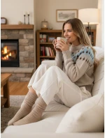 dámský svetr jedné velikosti tmavě béžový Dstreet model 21982127 - FashionStreet dámský svetr jedné velikosti tmavě béžový Dstreet model 21982127 - FashionStreet