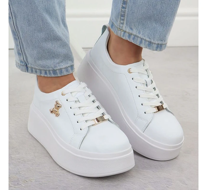 boty na platformě W model 22051413 - FILIPPO boty na platformě W model 22051413 - FILIPPO