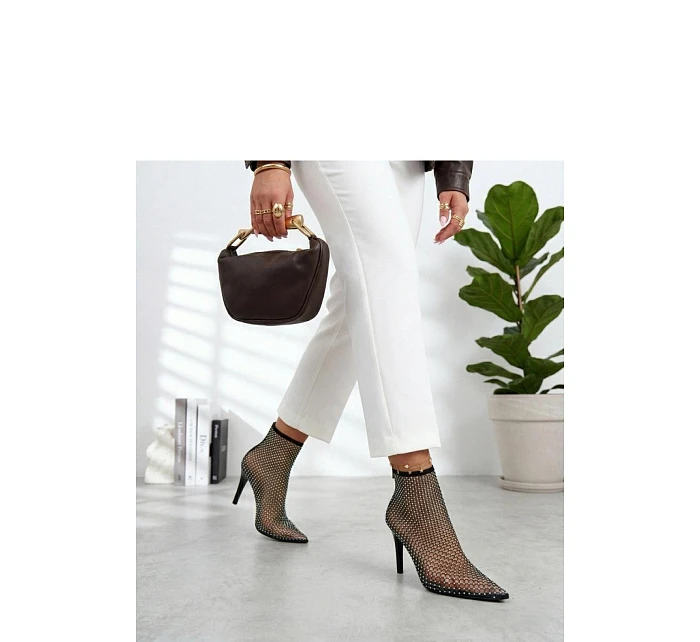 Topánky na podpätku model 226569 Solea